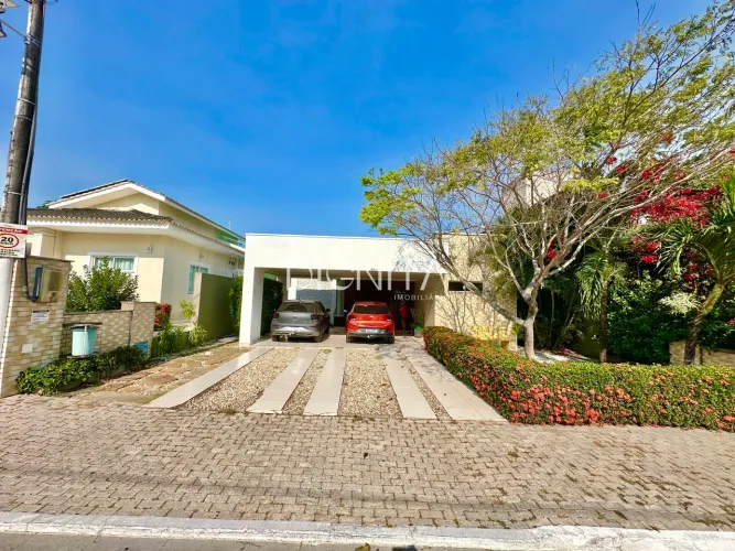 Casa à venda no Condomínio Vivendas dos Ramalhetes Centro de Eusébio