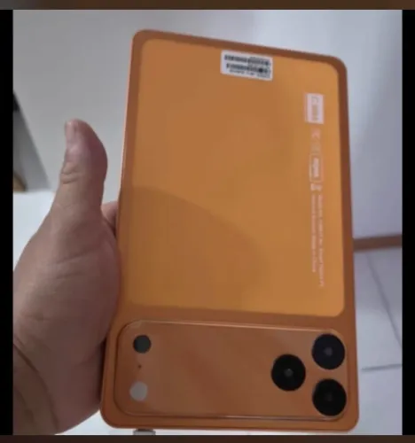 Tablet Lenovo Idea Tab com Capa Teclado e Caneta