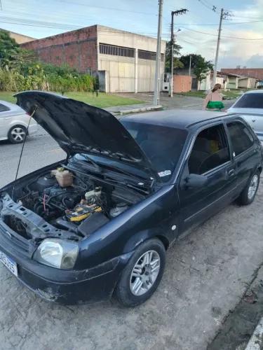 Ford Fiesta GL 1.0 5P 2001