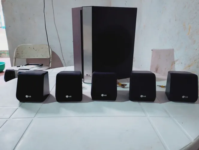 HOME LG COMPLETO (NECESSITA REPARO)