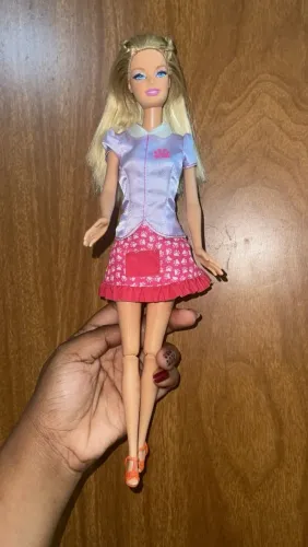 Barbie veterinária 