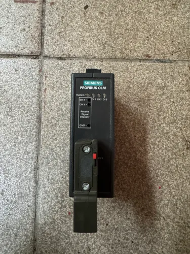 Siemens SIMATIC NET PROFIBUS OLM/G11 