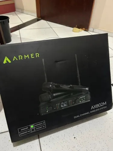 Microfone Sem Fio De Mão Duplo Armer Ax802m Com Case