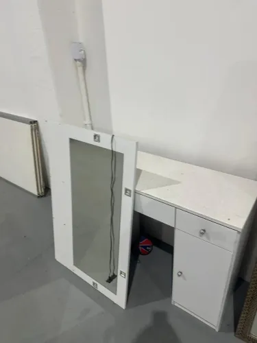 Penteadeira para doação