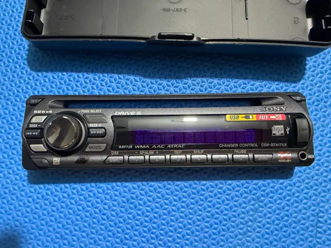 Rádio Automotivo Sony Xplod CDX-GT417UX - USB - Excelente Estado