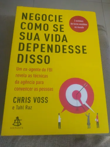 Livro negocie como se sua vida dependesse disso