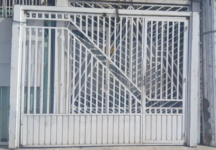 Portão basculante 2.70 x 2.70