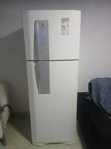 Vendo Refrigerador Fross Free Electrolux 459L.