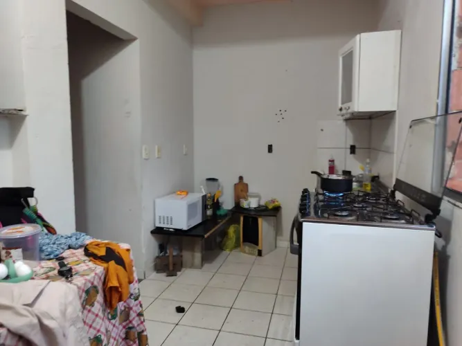 Casa duplex+terraço 4 quarto, 1 banheiro