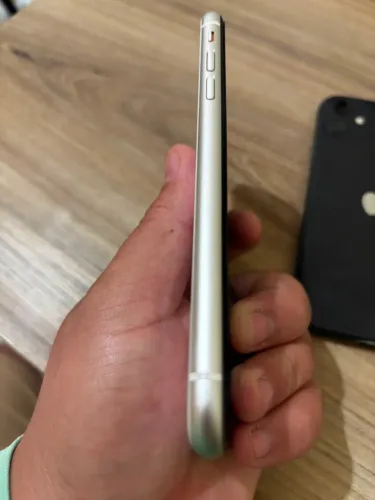 Troco 2 iPhone 11 por outro iPhone mas atual