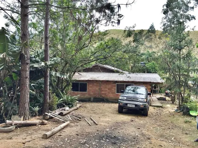 SÍTIO 5 Quartos, 15 Hectares, Açude - São Bonifácio