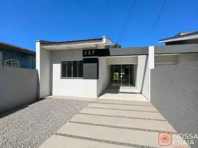 Casa com 2 dormitórios à venda, 63 m² por R$ 380.000 - Parque - Itapoá/SC
