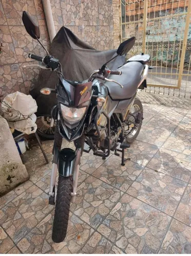 Crosser muito bom estado