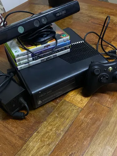 Xbox 360 Slim