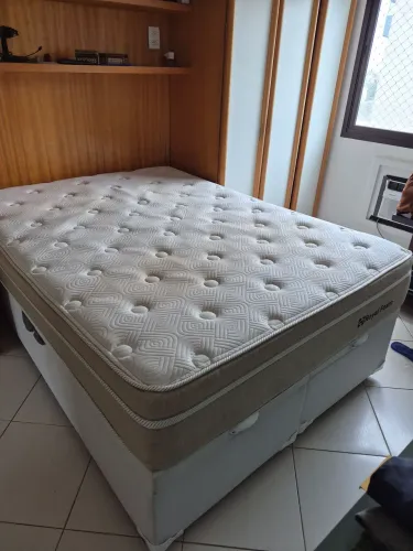 Cama box casal bipartido com colchão