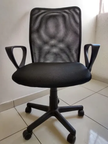 Cadeira giratória de escritório 