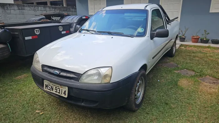 Ford Courier 1.6 L/ 1.6 Flex 2009
