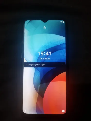 Vendo celular Moto E7