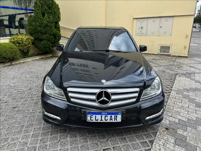 Mercedes-Benz C-180 CGI Sport 1.6 TB 16V 156cv Aut. 2013