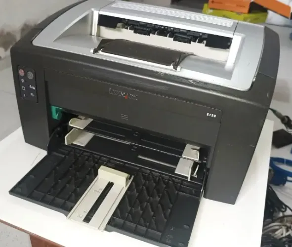 Impressora Laser Lexmark E120