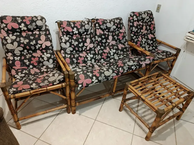 Sofá de bambú