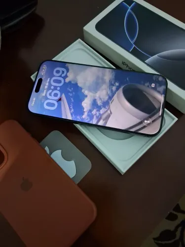 Iphone 16 pro max completo