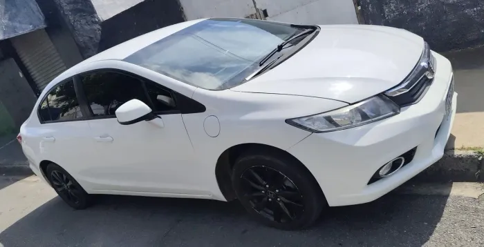 Honda Civic Sedan LXS 1.8/1.8 Flex 16V Aut. 4P 2014