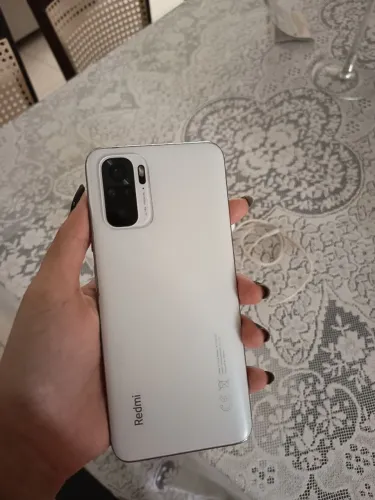 Xiaomi Redmi 10 Branco 128gb 4gb ram + carregador e película