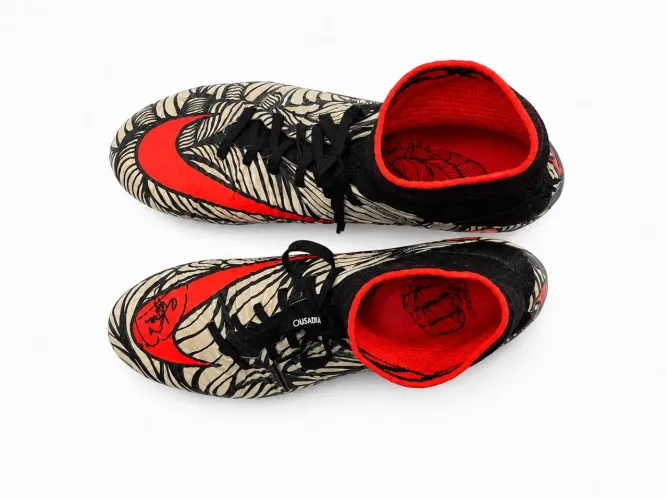 Chuteira Nike Hypervenom Neymar Ousadia e Alegria  Autografada Original 