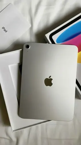 iPad 11
