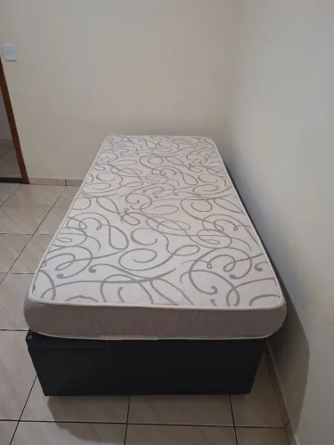 CAMA BOX BAU COM COLCHÃO