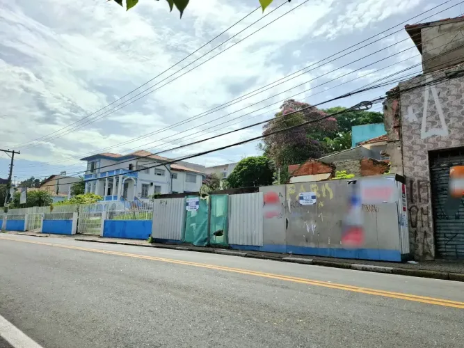 TERRENO À VENDA NO CENTRO DE POÁ - SP