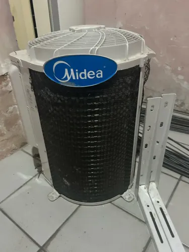 ? VENDO AR-CONDICIONADO SPLIT SPRINGER MIDEA - 22.000 BTUs ?