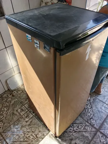 Freezer vertical 127 volts funcionando perfeitamente entrega grátis