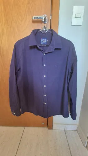 Camisa casual masculina marca TXC semi nova