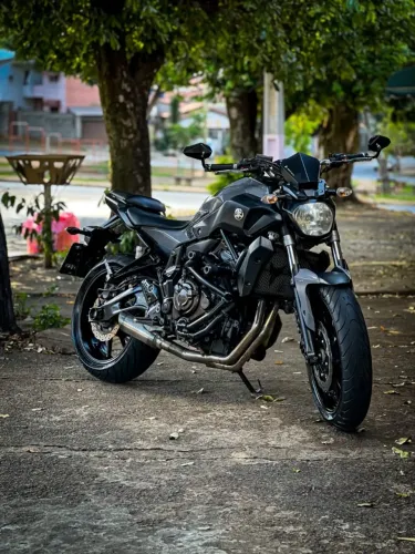 YAMAHA MT 07