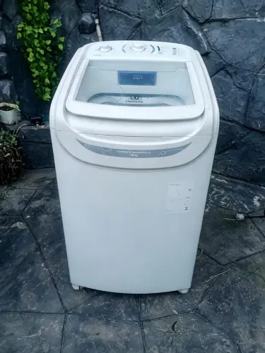 Máquina de lavar roupa