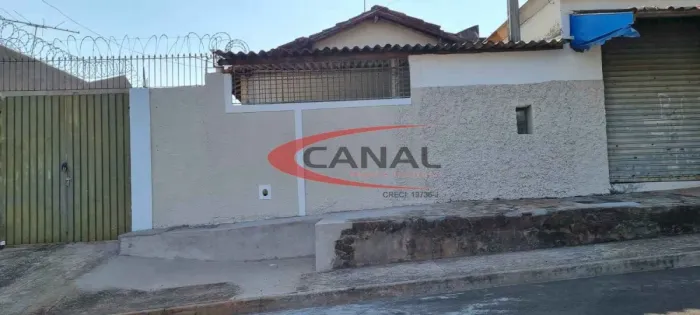 Casa para venda com 95 m² e 2 quartos em Parque Jaraguá, Bauru - SP