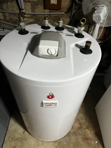 Acumulador pra agua quente com serpentina interna 150 litros