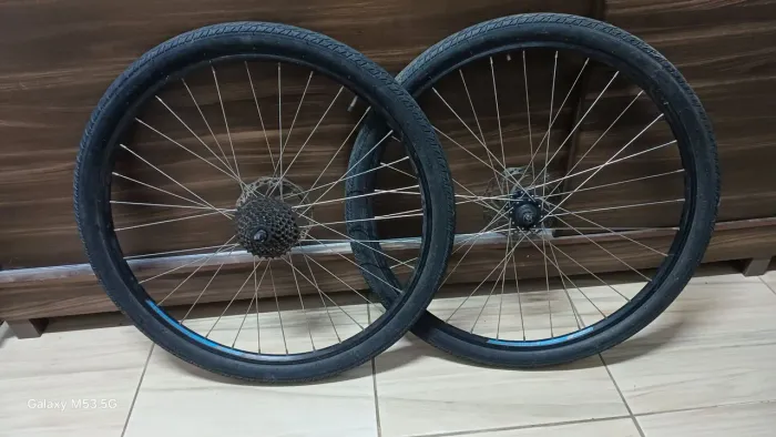 Rodas aro 29 com pneus