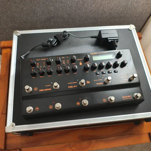 Nux Trident