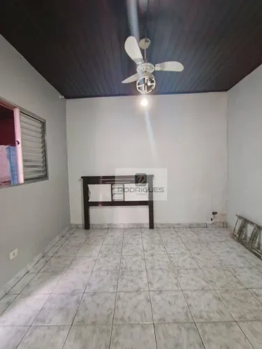 Casa com 3 dormitórios à venda, 70 m² por R$ 110.000 - Canhema - Diadema/SP