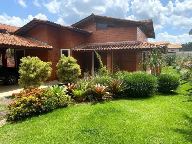 Sobrado para venda no Condomínio Paysage Clair - com 4 quartos - Vargem Grande Paulista -