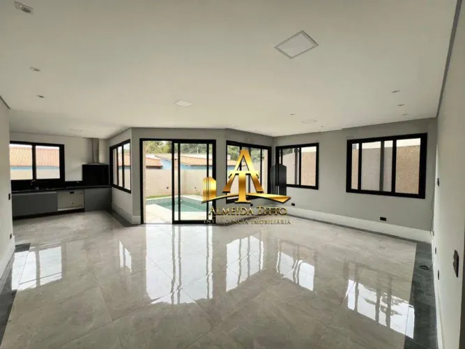 Casa à venda no Condomínio Residencial Valville 2 - Santana de Parnaíba/SP