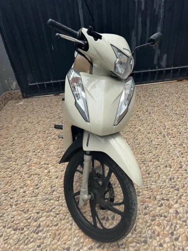 Biz 2020 125c 7.200 km rodados