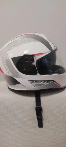 Capacete x11 Branco Usado tamanho 60