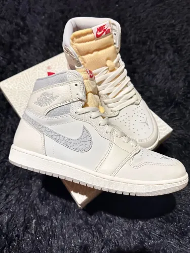 Tênis Jordan 1 High University Red