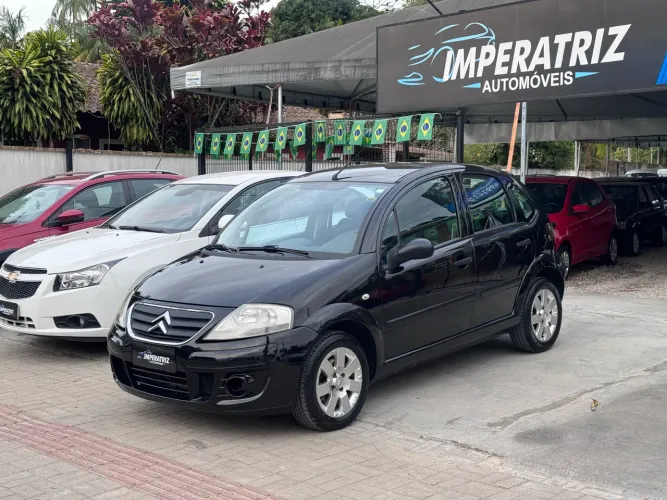 Citroen C3 GLX 1.4/ GLX Sonora 1.4 Flex 8V 5P 2012