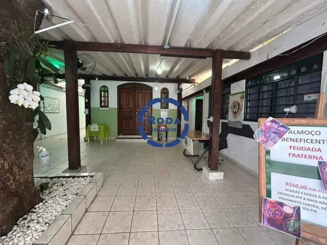 Galpão Comercial à Venda em Ponta da Praia, Santos  257,50 m², Financiamento Disponível