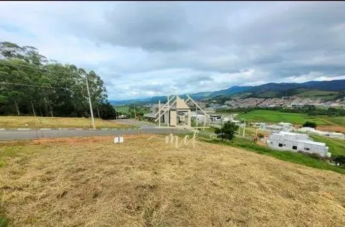 Terreno à venda, 334 m² por R$ 220.000,00 - Condomínio Alto da Floresta - Bom Jesus dos Pe